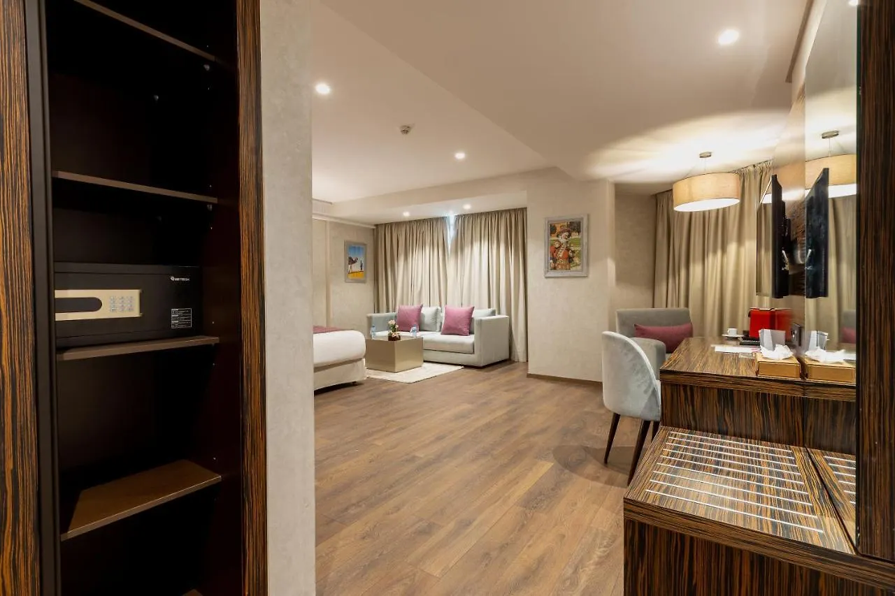 Nour Plazza Hotel Fez 4*,